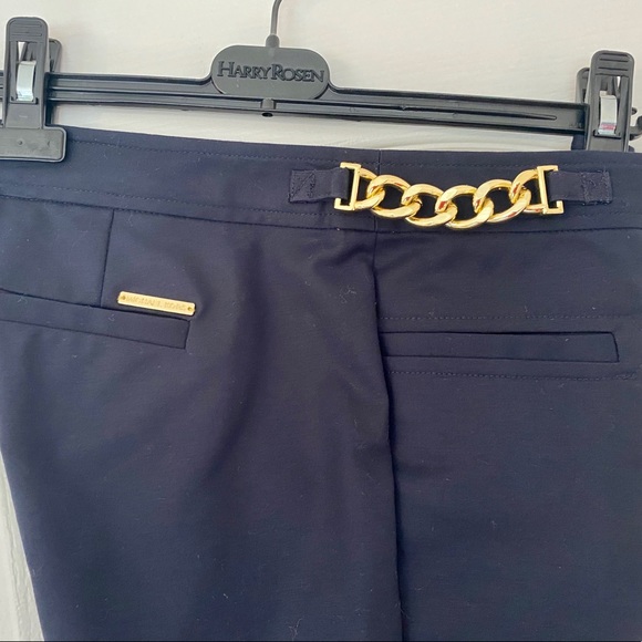 MICHAEL Michael Kors Navy pant w Gold Chain - Picture 8 of 8